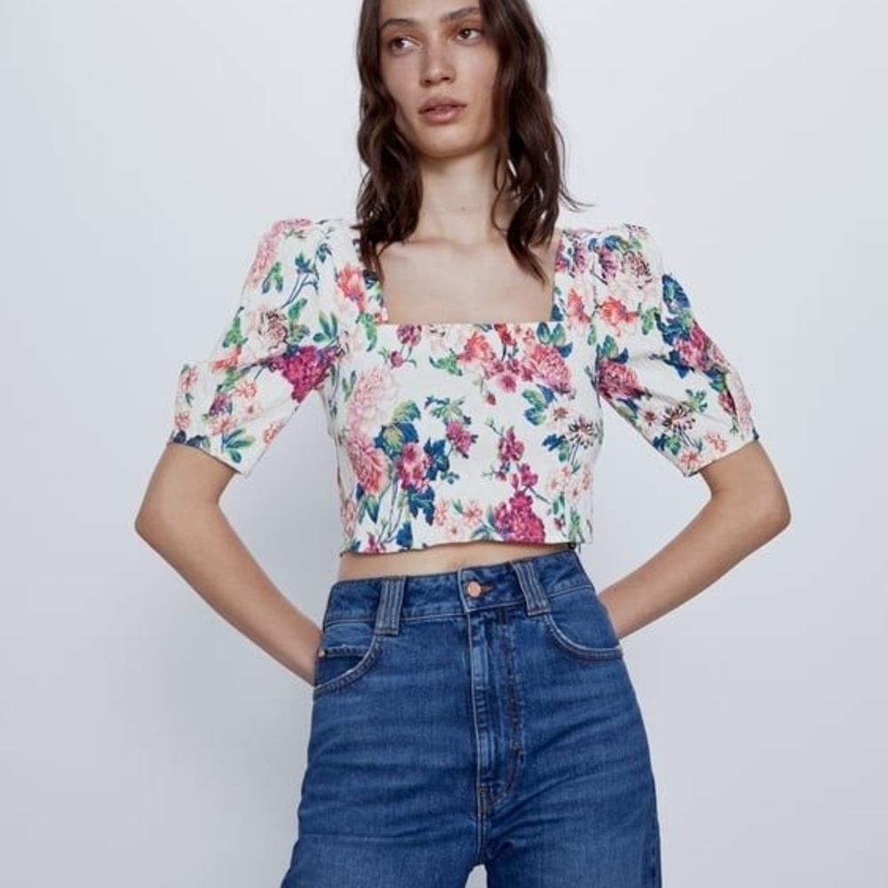 Zara Multicolor Floral Square Neck Top